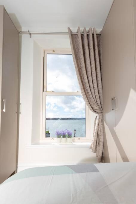 Unit 2 Island View Apartments With Stunning Harbour View Cobh Exterior photo